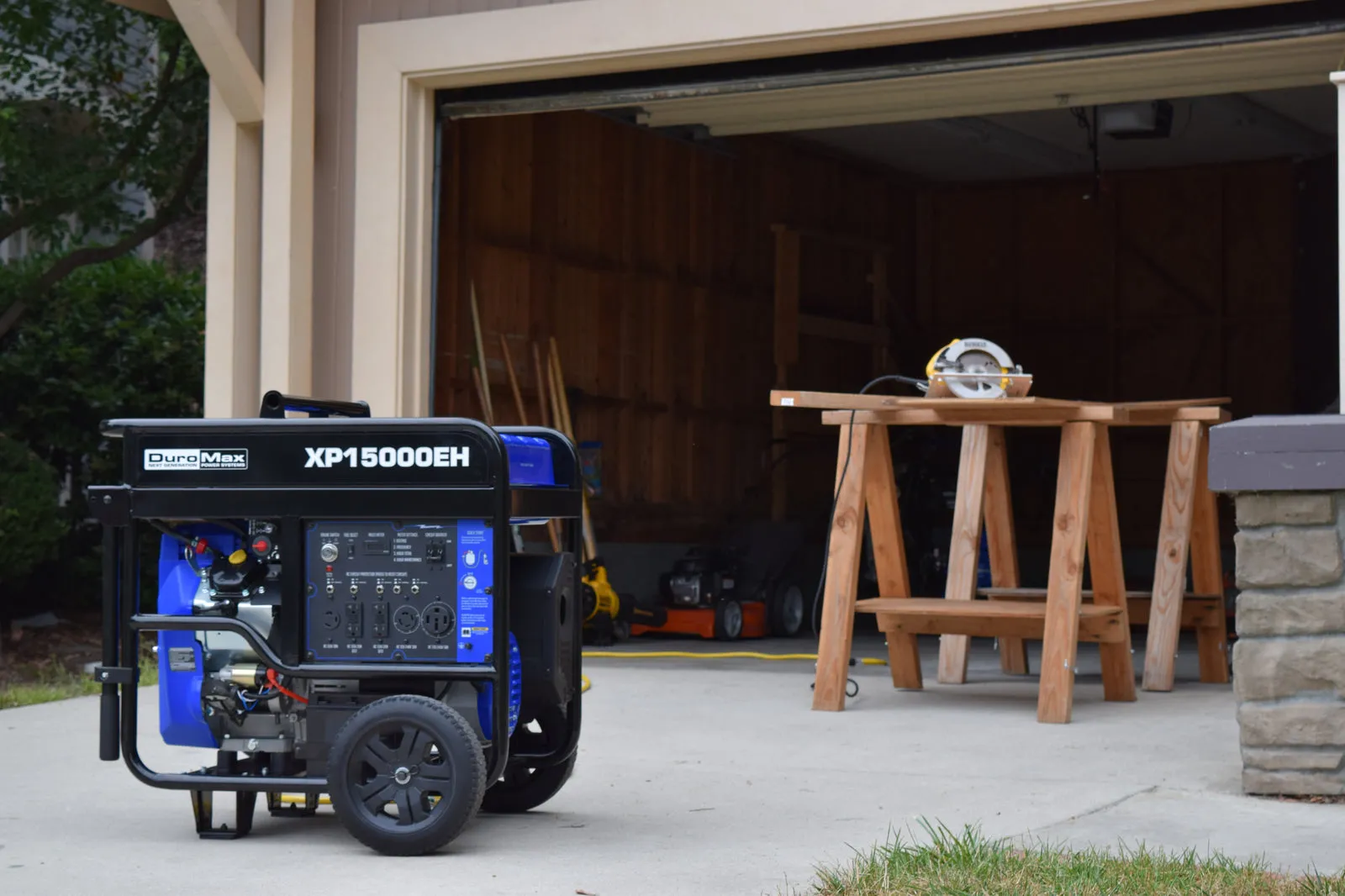 15,000 Watt Dual Fuel Portable Generator