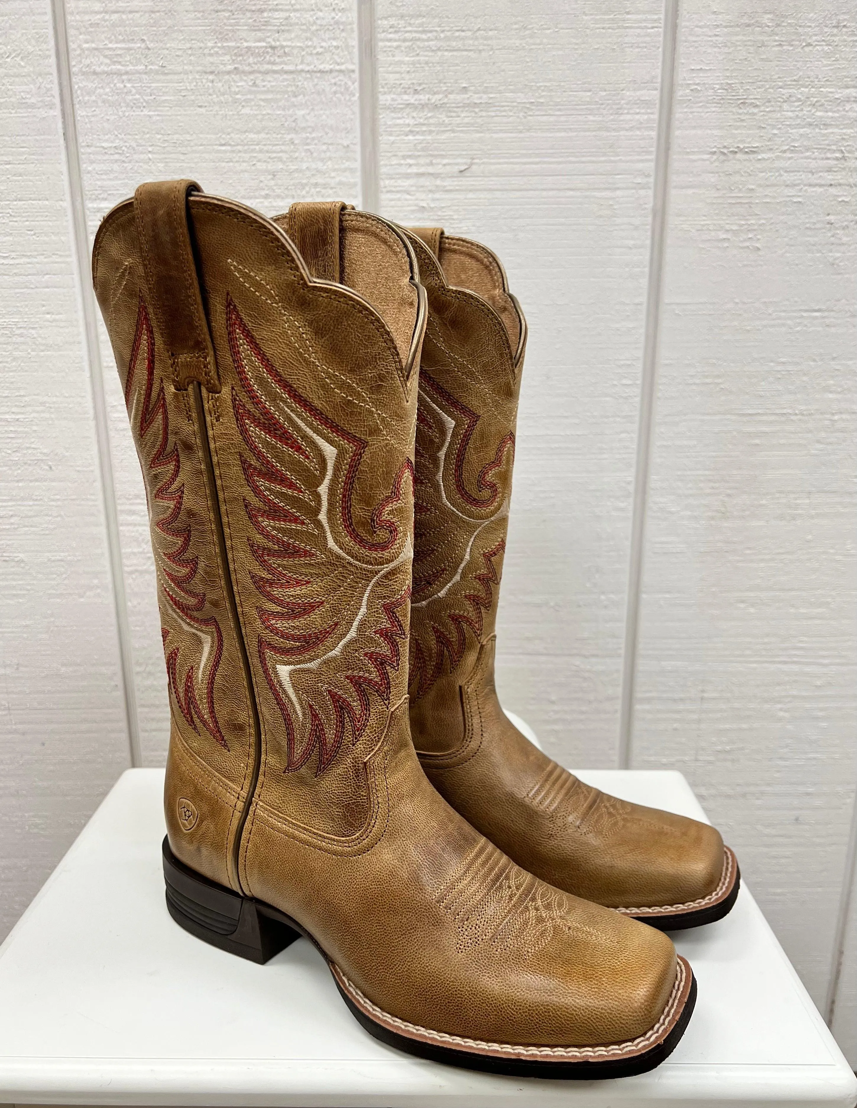 Ariat Women's Almond Bluff Rockdale Western Cowgirl Boot 10044415