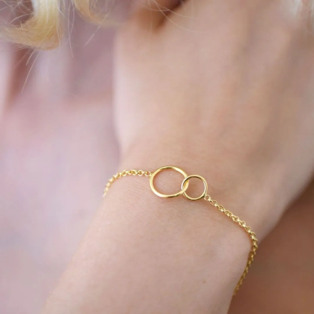 Circle Mini Bracelet