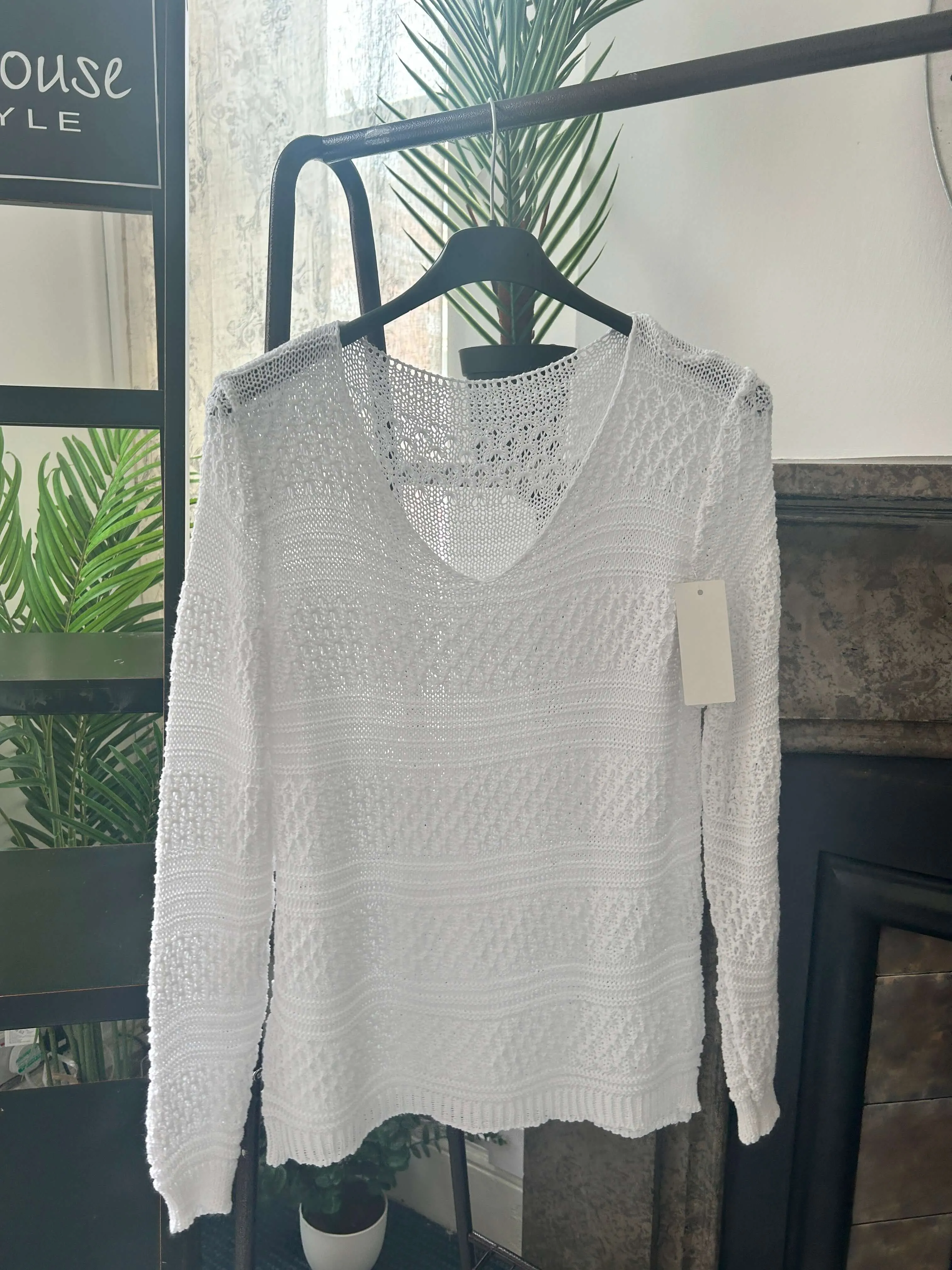 Crochet V neck boxy Jumper