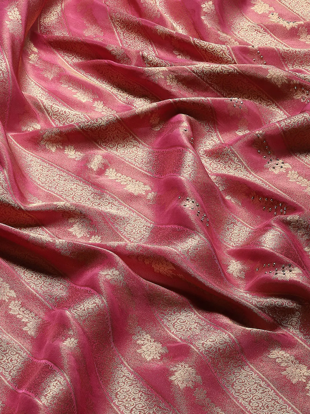 Cutdana Embroidery Banarasi Saree