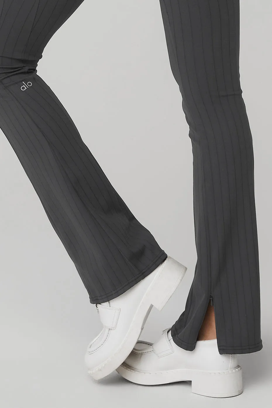 High-Waist Pinstripe Zip It Flare Legging - Anthracite/Black