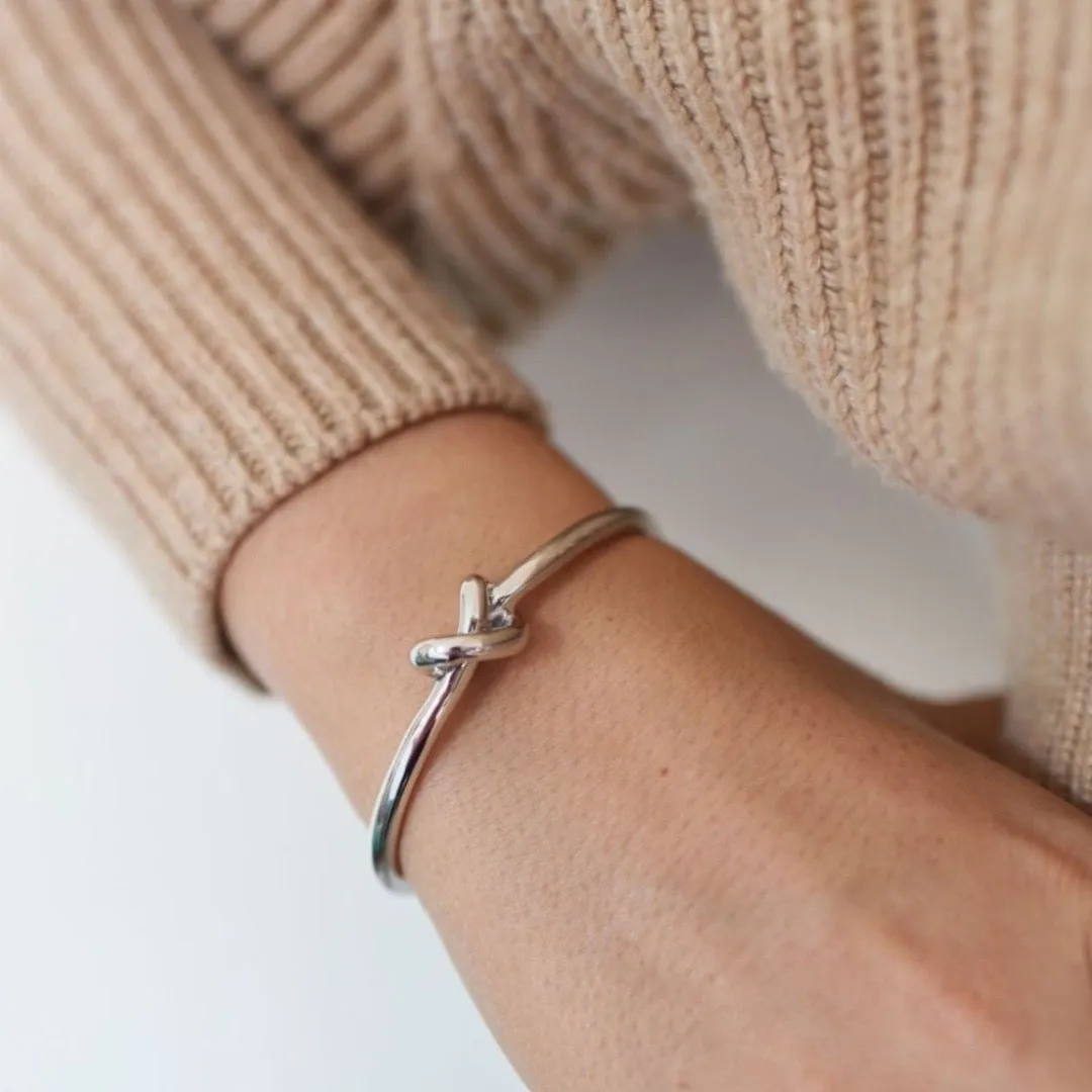 Knot Cuff