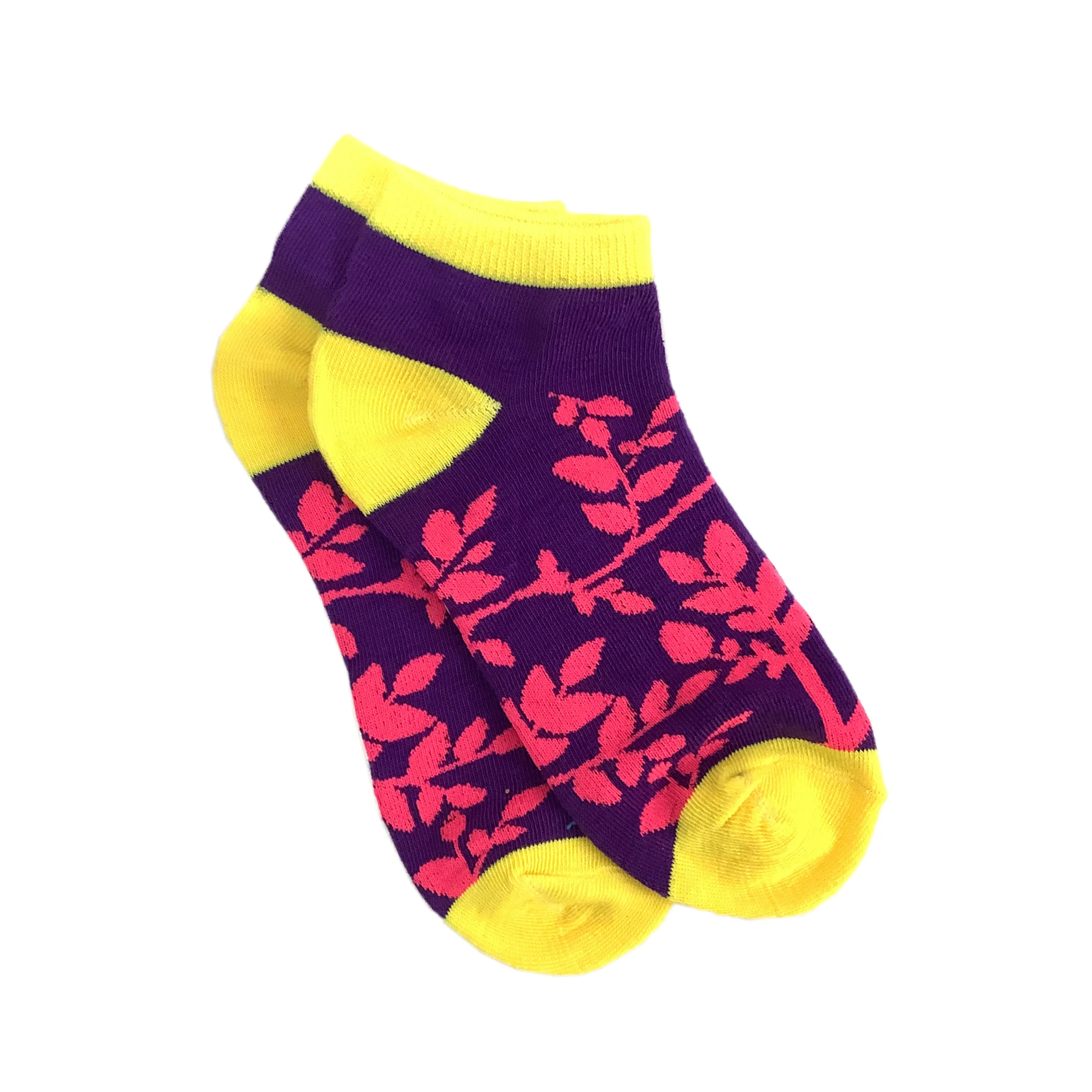 Leaf Pattern Ankle Socks (Adult Medium - Women's Shoe Sizes 5-10)