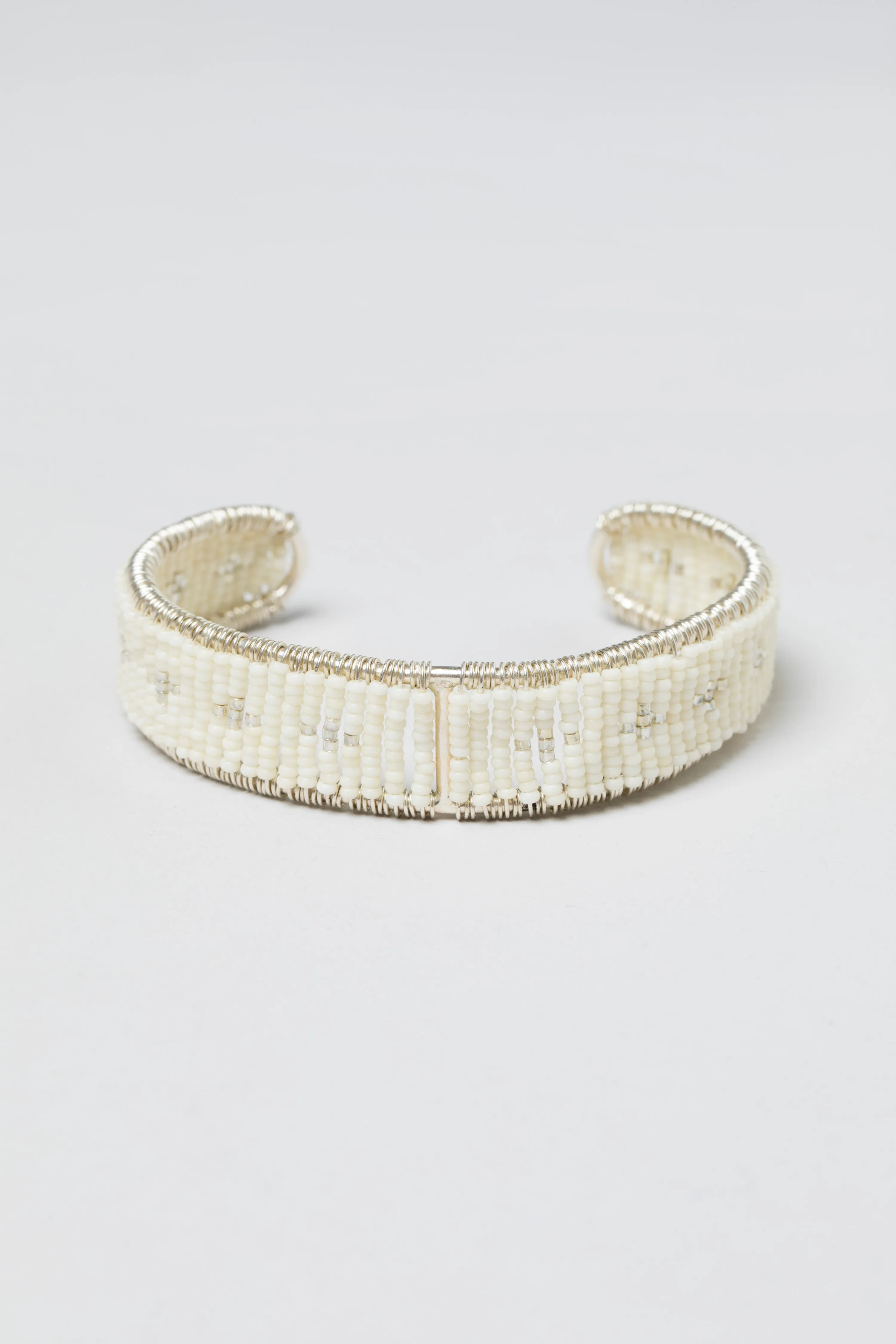 Narrow Esther Cuff - OFF WHITE/SILVER